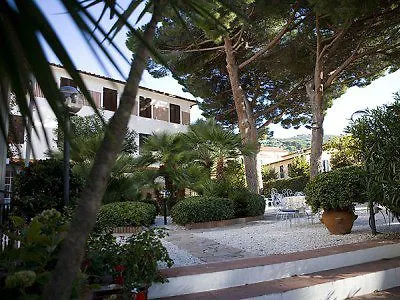 Marina Garden Hotel